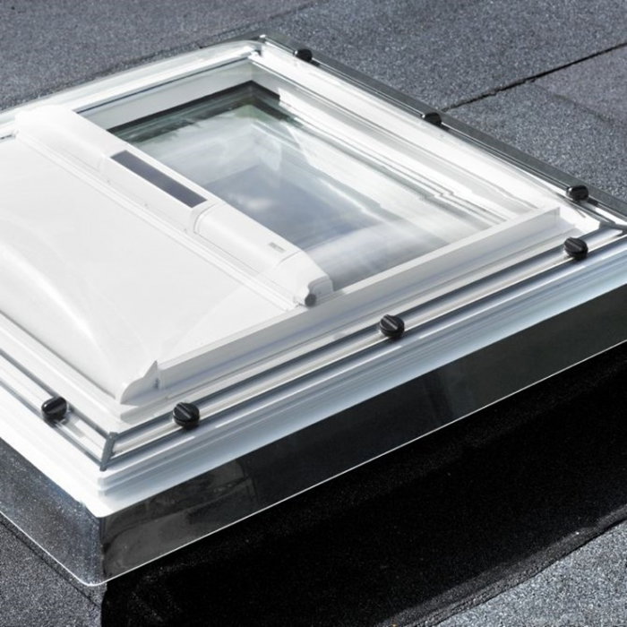 rulou-parasolar-acționare-solara-generatie-noua-velux-terasa.jpg [3]