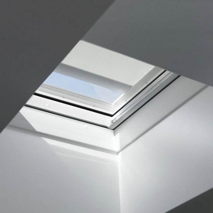rulou-parasolar-acționare-solara-generatie-noua-velux-terasa.jpg [2]