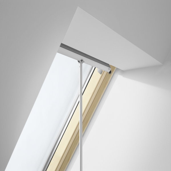Tija de actionare telescopica pentru ferestre si rulouri VELUX [1]