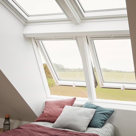 fereastra-mansarda-velux-gpu-0068-confort-plus-operare-jos-poliuretan.jpg [1]