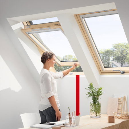 Ferestre de Mansardă VELUX - Gama Basic - fereastra-mansarda-velux-gzl-1051b-operare-de-jos-parapet-inalt.jpg