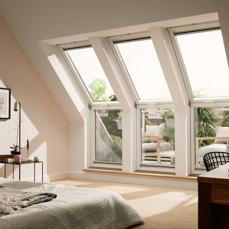fereastra-mansarda-velux-gel-vea-3065-acces-terasa-usa-exterior.jpg [8]