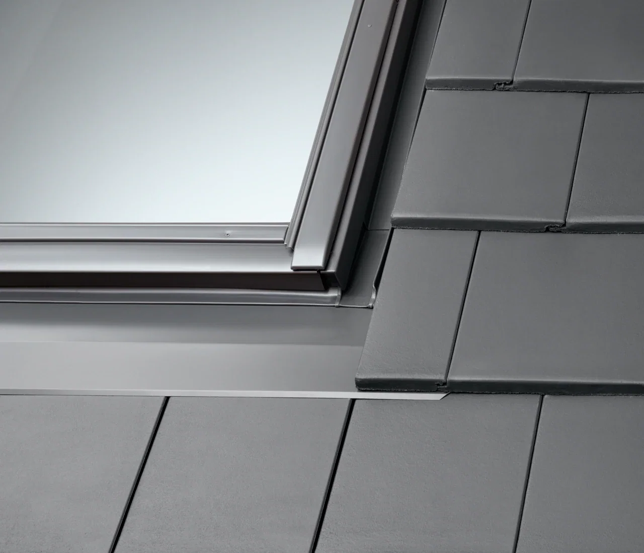 Ferestre  mansarda Velux - Rama-etansare-VELUX-EDT-2000-kit-izolare-invelitori-plate