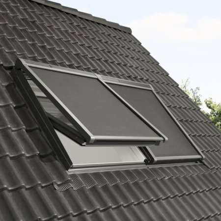 roleta-exterioara-parasolara-velux-mhl.jpg [3]
