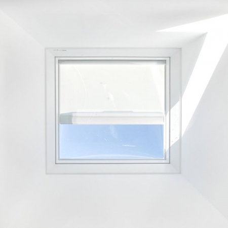 rulou-parasolar-acționare-solara-generatie-noua-velux-terasa.jpg [4]