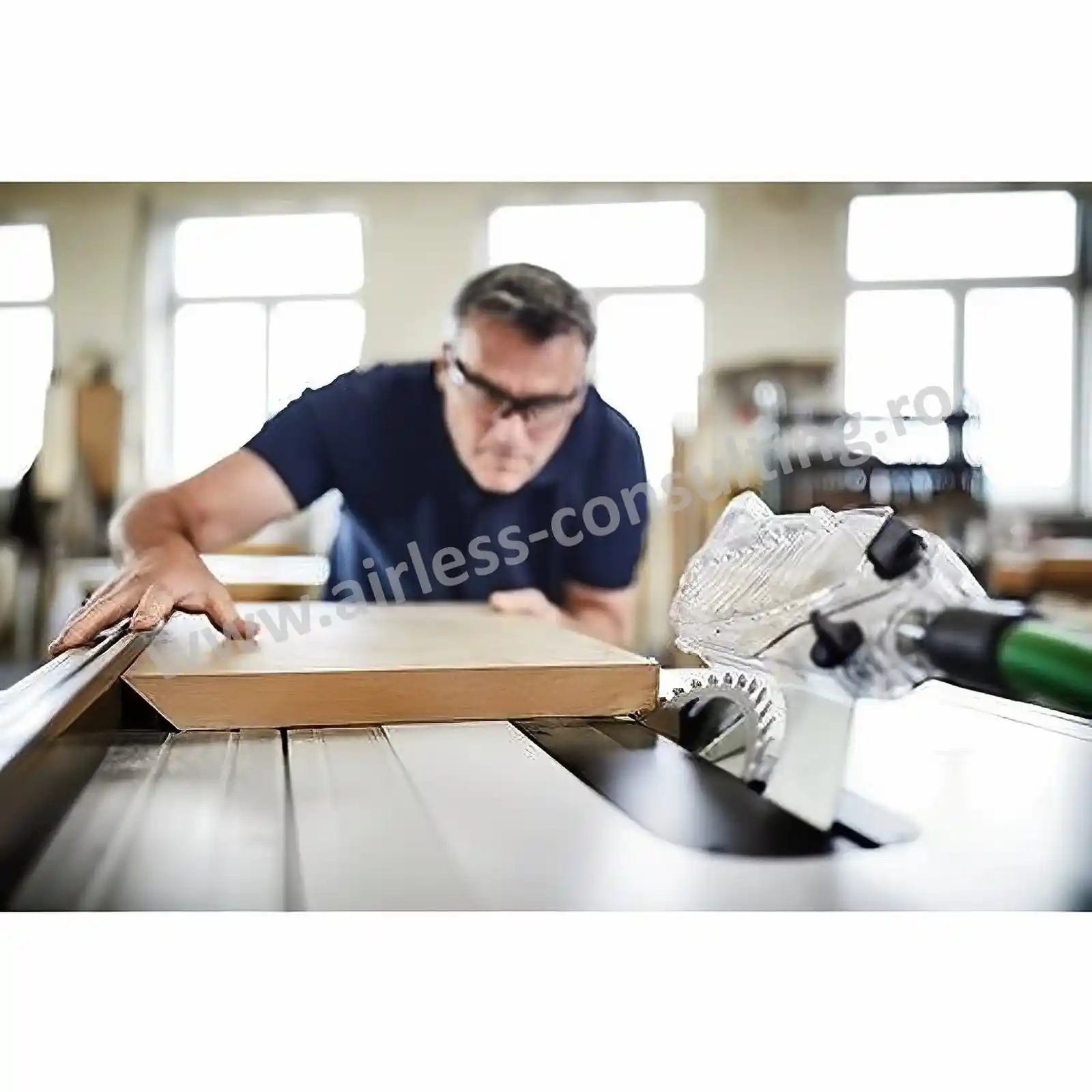 Ferastrau circular cu masa TKS 80 EBS Festool [3]