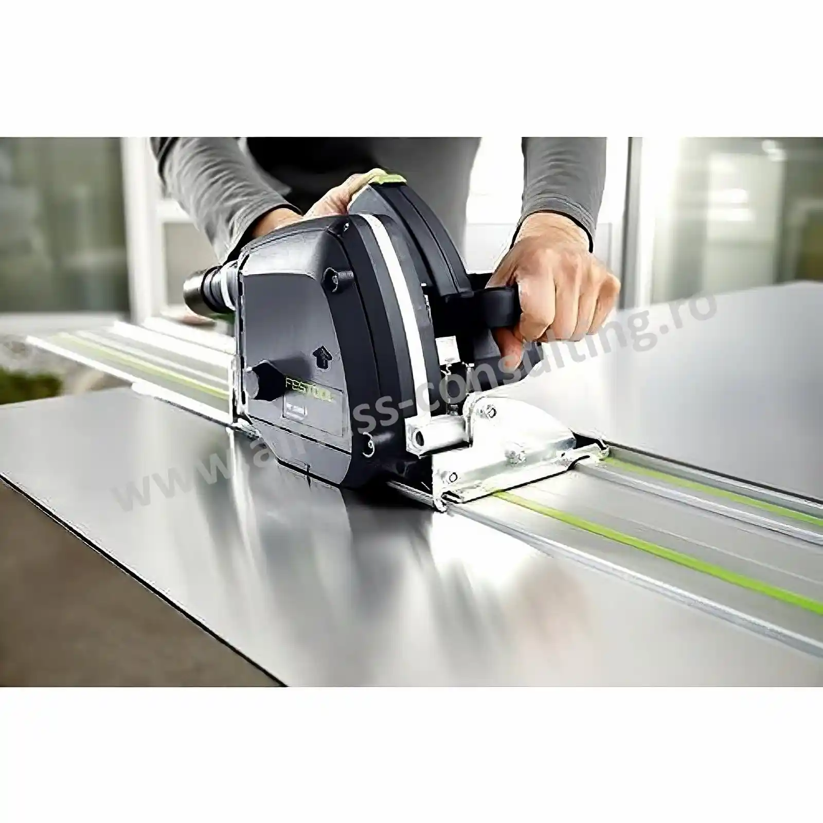 Freza de canelat in forma de V HW 118x18-135°/Alu Festool [1]