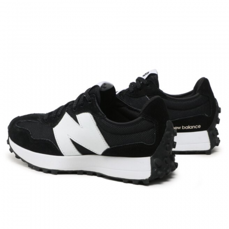 327 - FOOTWEAR CLASSICS [2]