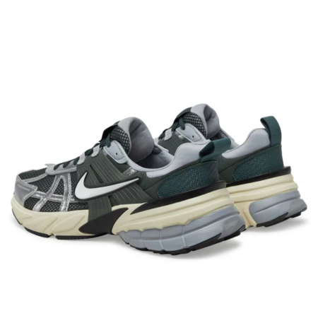 NIKE V2K RUN HJ4497-300 [4]