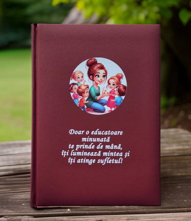 Idei de cadouri - Agenda personalizata- cadou pentru educatoare