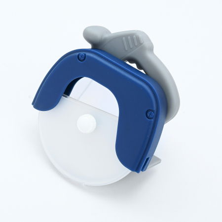 Cutite si seturi de cutite - Cutit circular pentru pizza Flippy, 11.5 x 12.5 cm, otel inoxidabil si plastic, capc protectie lama, albastru