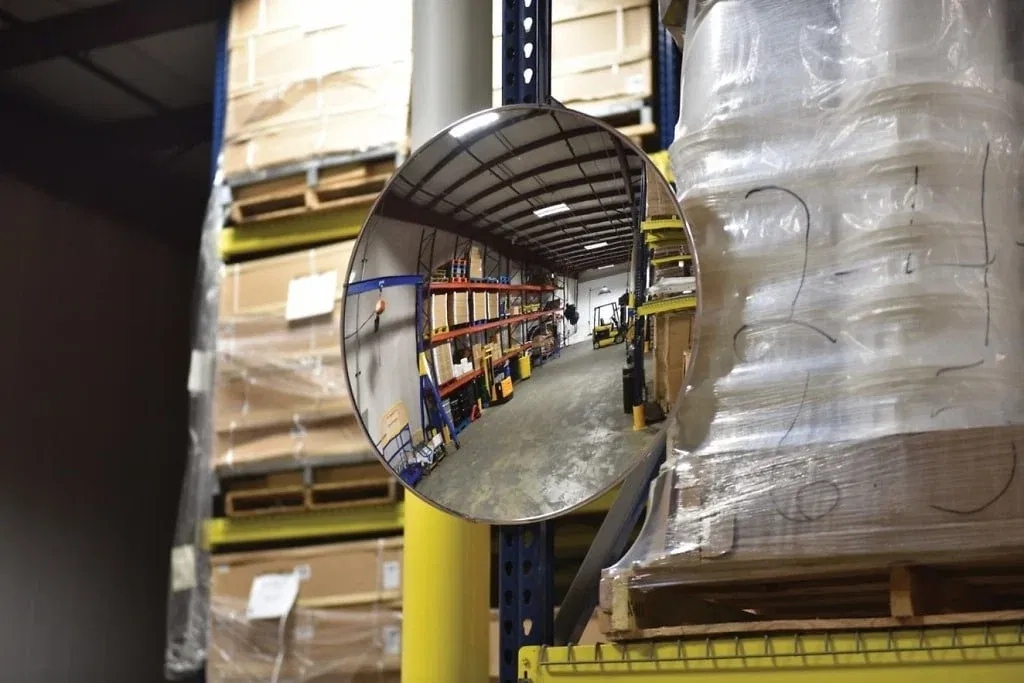 De ce oglinzile convexe industriale cresc vizibil siguranța logistică