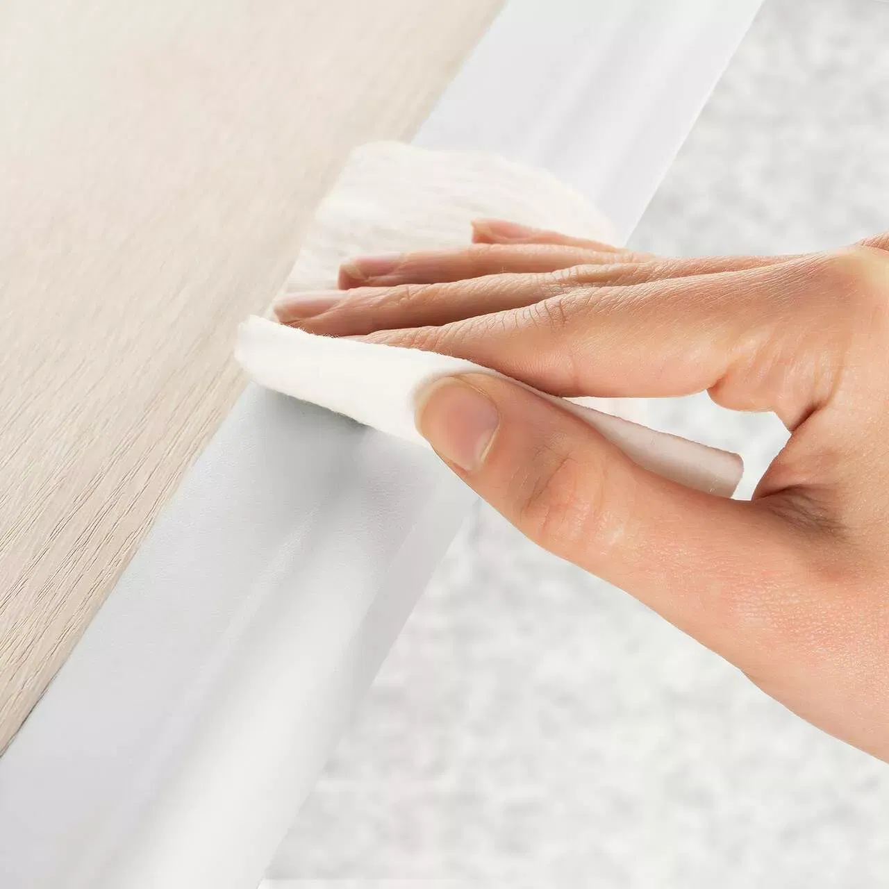 Banda protectie colturi mobilier alba [6]