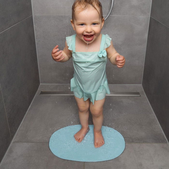 Covoras de baie antialunecare cu ventuze, din cauciuc natural, antibacterian, oval, 42 x 25 cm, albastru, MyHappyBath Mat, Reer 76023 [1]