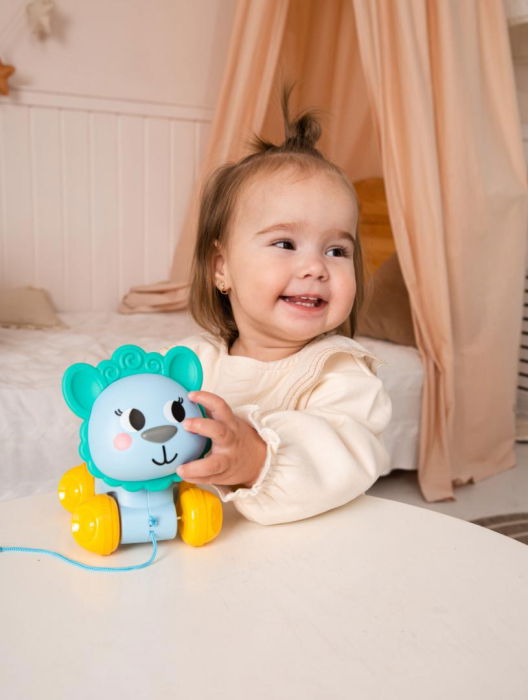 LAMA, JUCARIE DE TRAS [5]