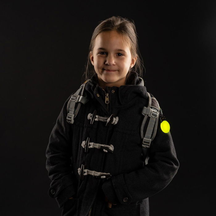 Lumina de siguranta LED reflectorizanta cu semnalizare intermitenta, verde fluorescent, cu carabina de agatare, Reer Light&Go 53253 [5]