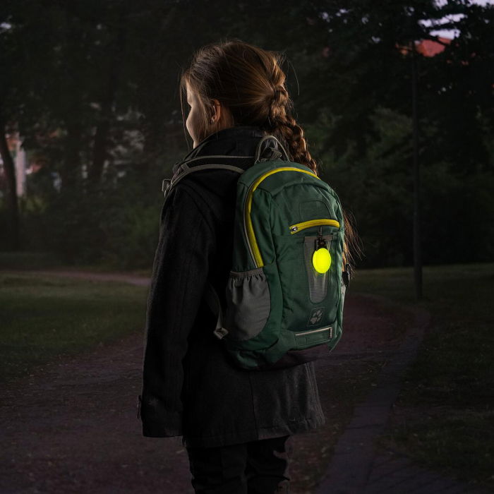 Lumina de siguranta LED reflectorizanta cu semnalizare intermitenta, verde fluorescent, cu carabina de agatare, Reer Light&Go 53253 [10]