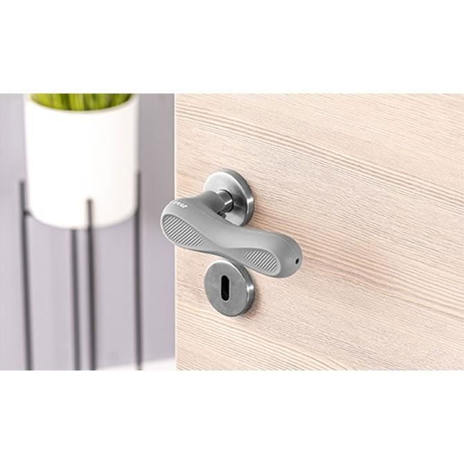 Set 2 protectii clanta usa, din silicon, acoperire completa, Reer HandleGuard 70071 [3]