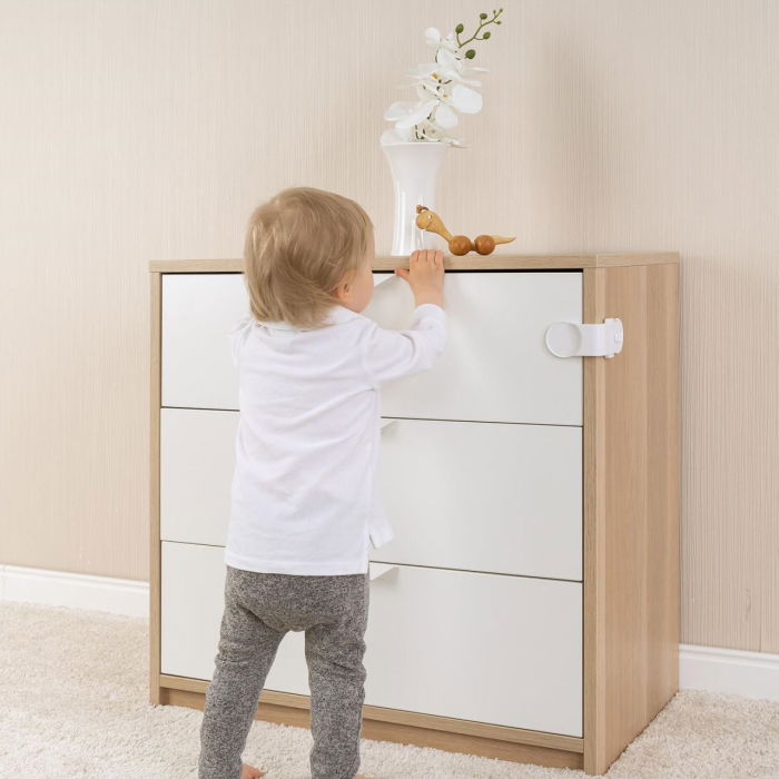 Set 3 sigurante pentru blocare sertare si usi de dulapuri REER 71080 [4]