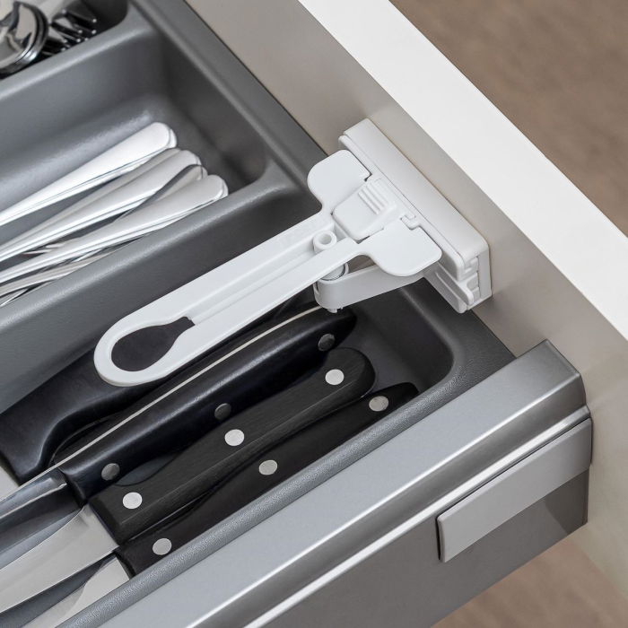 Set sigurante pentru sertare de tacamuri, 2 bucati, albe, montare cu adeziv sau surub, Reer 71090 [4]