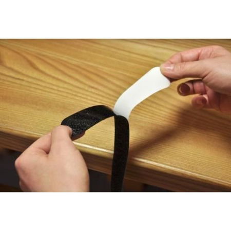 Banda antialunecare autoadeziva, 5m REER 80135 [1]