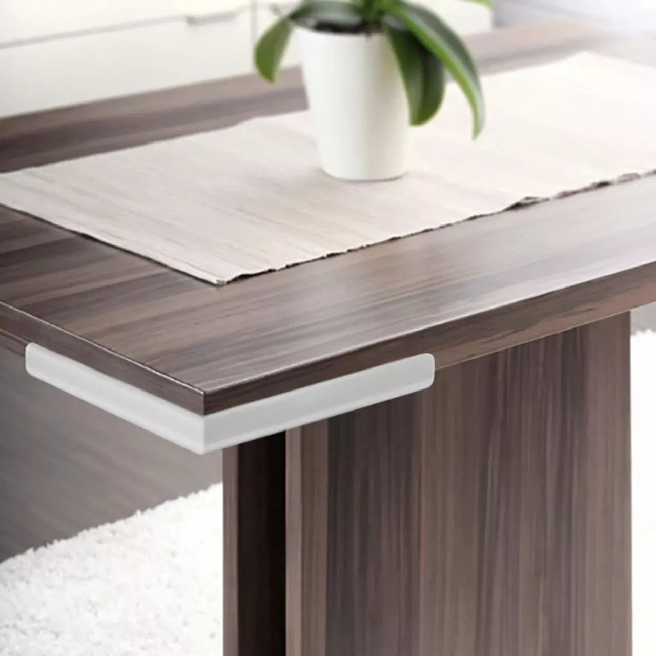 Banda protectie colturi mobilier alba [7]