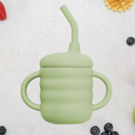 Termosuri, recipiente mâncare pentru copii - Cana din silicon cu pai, AppeKids - Verde