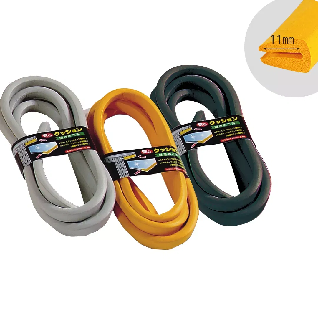 Cheder auto, uz universal, din spuma de cauciuc, multicolor, acopera muchie de 1.1 cm, 2m [2]
