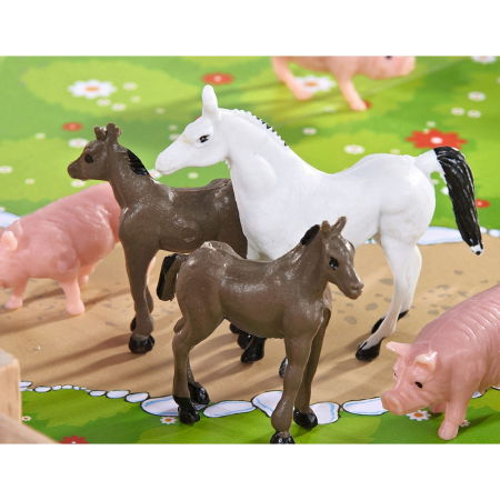 Jocuri și Jucării - Ferma din lemn Eichhorn 39x36x14 cm cu accesorii