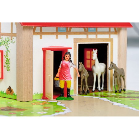 Ferma din lemn Eichhorn 51x36x17 cm cu 20 accesorii [6]