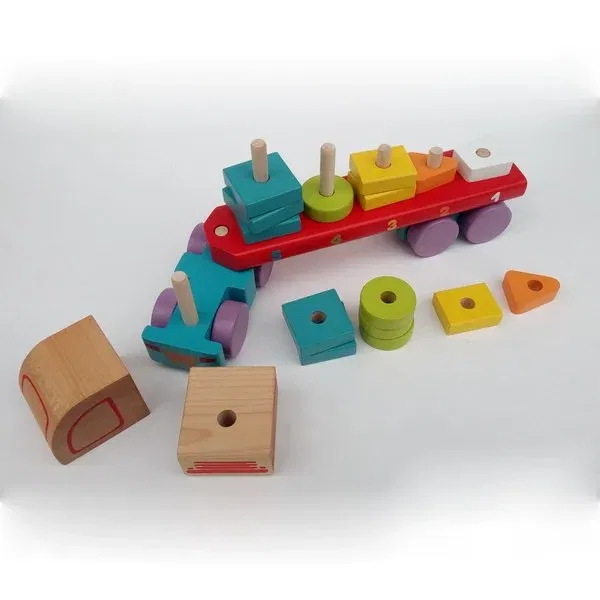 Jucarie din lemn, Cubika, Camion cu forme geometrice, 18 luni + [4]