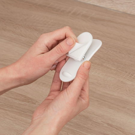 Protectie deschidere usa frigider, cuptor cu microunde, usi glisante, REER 78030 [4]