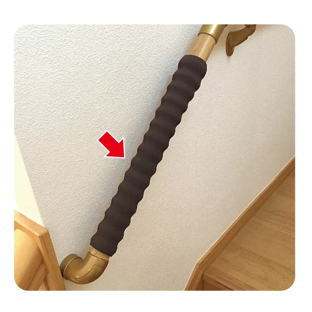 Protectie maner pentru balustrada, din spuma de cauciuc, maro, 40cm [3]