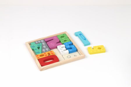Jocuri și Jucării - PUZZLE DIN LEMN CU NUMERE, 12 PIESE