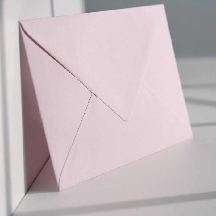 Plic C6 roz pal, plic pastel roz pentru invitații, plic roz deschis elegant [2]