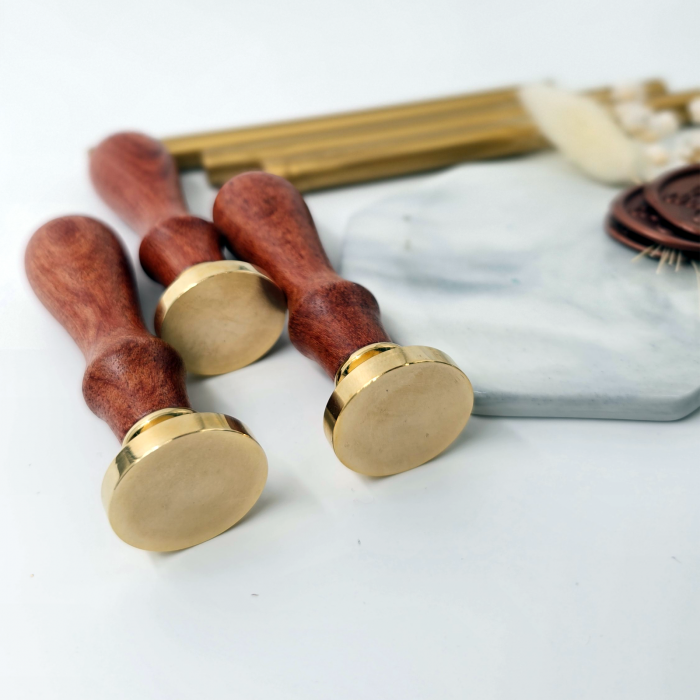 Stampila sigiliu de alama negravata dimensiune 2,5 cm [2]