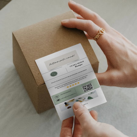 ETICHETE ADEZIVE - Etichete personalizate 100x195 mm lucioase, stickere mari rezistente, etichete autoadezive sintetice