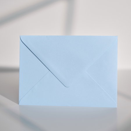 Plicuri pentru invitatii - Plic B6 albastru prafuit 120g, plic albastru deschis premium, plic azur elegant pentru invitații