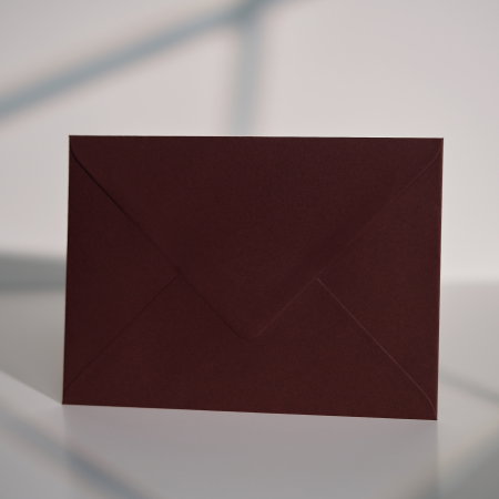 Plicuri pentru invitatii - Plic B6 burgundy 120g, plic roșu închis premium, plic burgundy elegant
