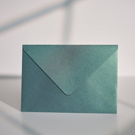 Plicuri C6 (11x16cm) - Plic C6 verde smarald sidefat pentru invitații