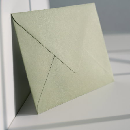 Plic B6 olive texturat 120g, plic verde măsliniu premium, plic olive elegant [1]