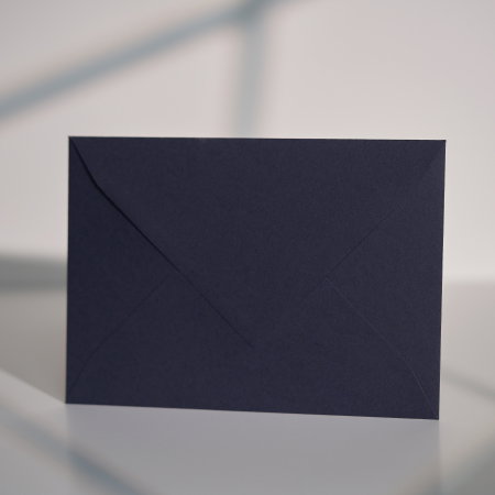 Plicuri pentru invitatii - Plic C6 albastru navy 120g, plic albastru închis pentru invitații, plic navy elegant