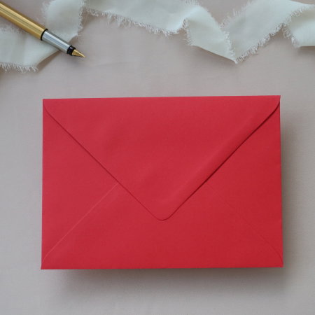 Plicuri pentru invitatii - Plic C6 roșu aprins, plic roșu intens pentru invitații, plic roșu strălucitor