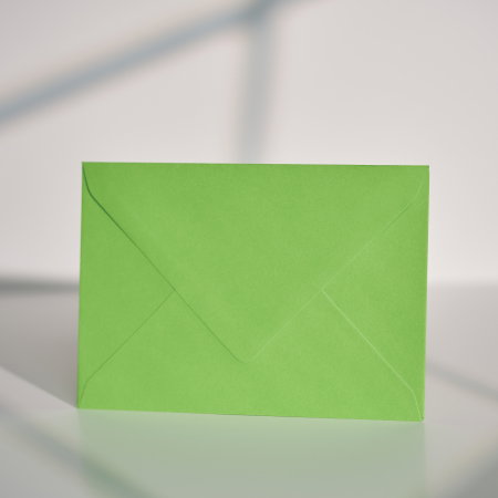 Plicuri C6 (11x16cm) - Plic C6 verde pentru invitatii de nunta / felicitari