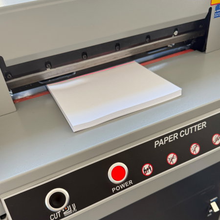 SERVICII PRINTARE - servicii debitare carton din format a4