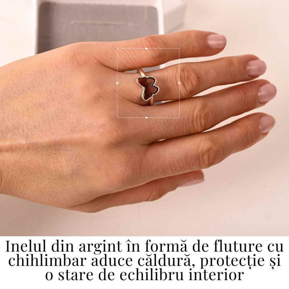 Un fluture din argint 925 si chihlimbar, simbol al transformarii blande si al luminii interioare [2]