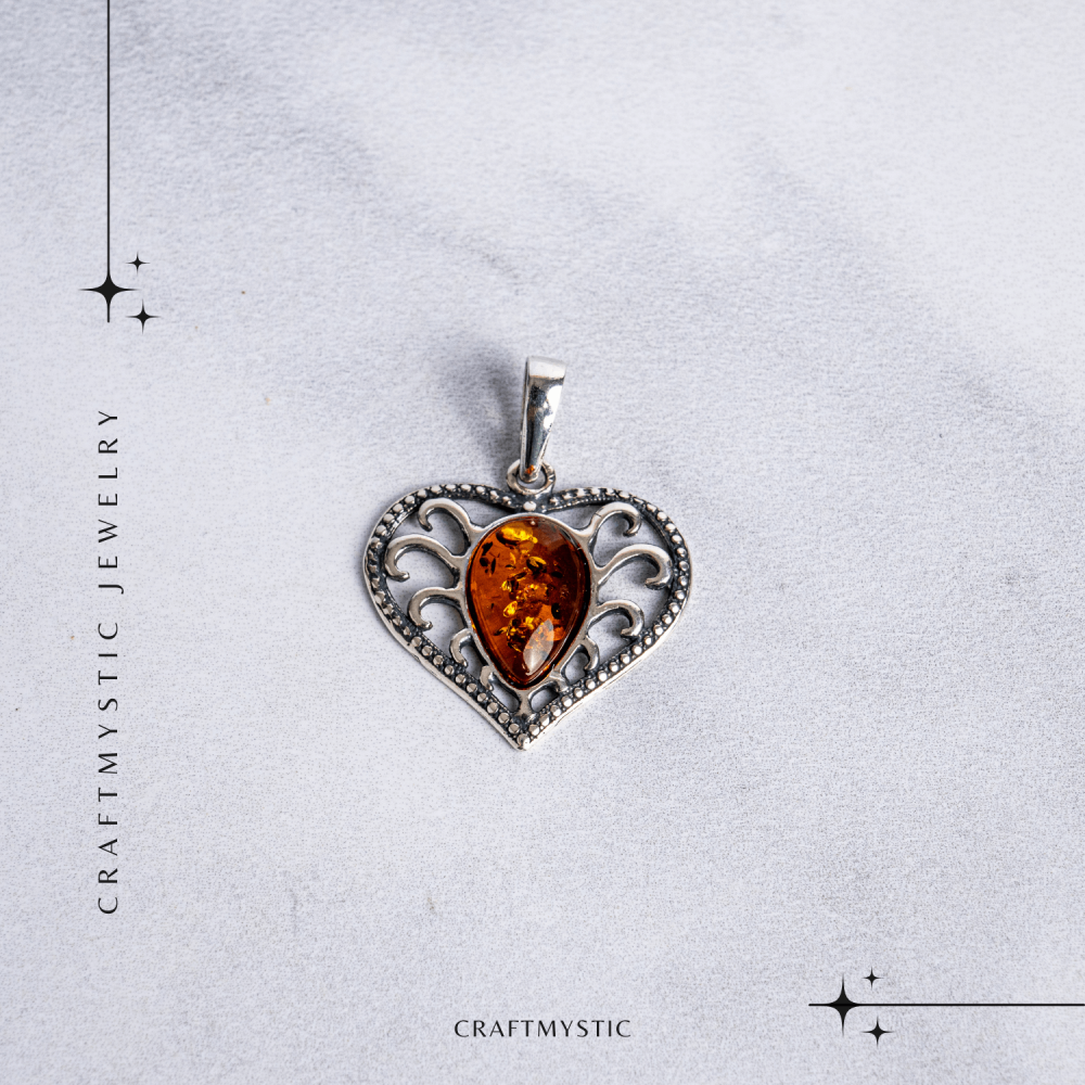 Colier inimioara cu chihlimbar si montura argint 925 – Protectie, caldura si echilibru emotional [8]