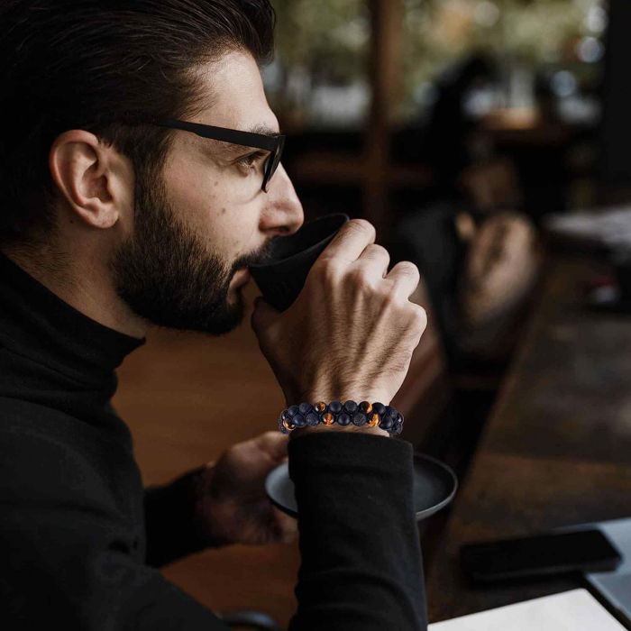 Bratara cu tripla protectie Ochi de tigru, onix negru mat si roca vulcanica - Margele de 8 mm, realizata manual pentru barbati si femei, aduce noroc, prosperitate si fericire [4]