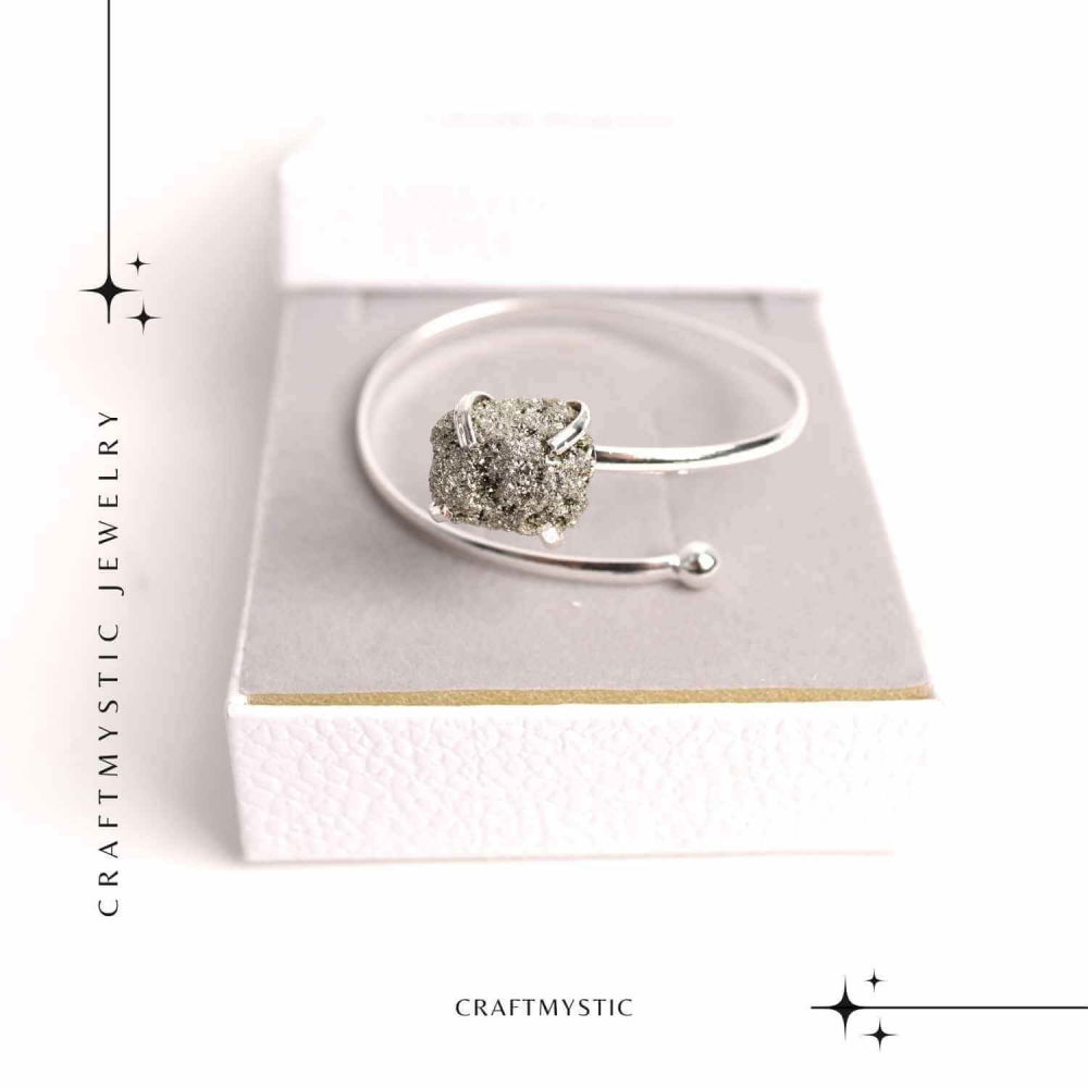 Bratara Metalica Argintie cu Piatra de Pirita, Eleganta si Prosperitate [6]