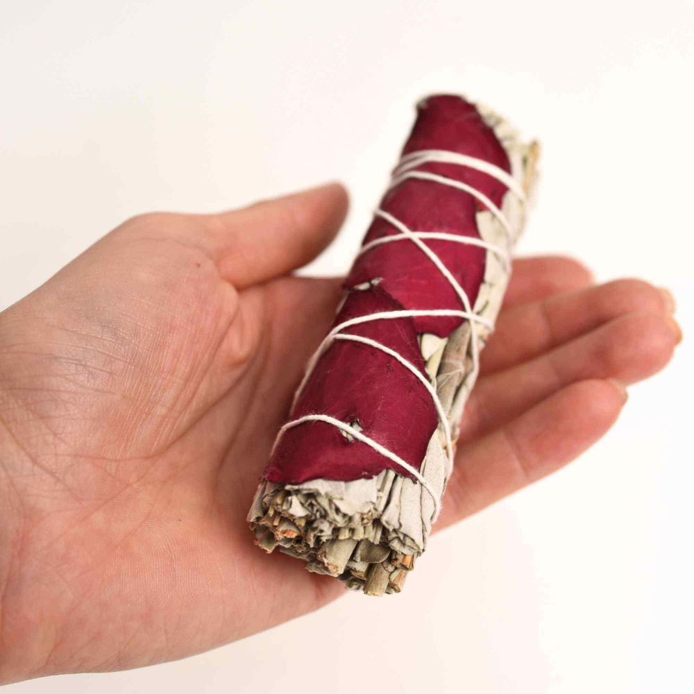 Buchet Salvie Alba California cu Petale de Trandafir Rosu – Purificare si Iubire [5]